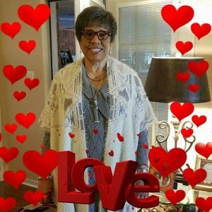 Meet your Posher, Louanna